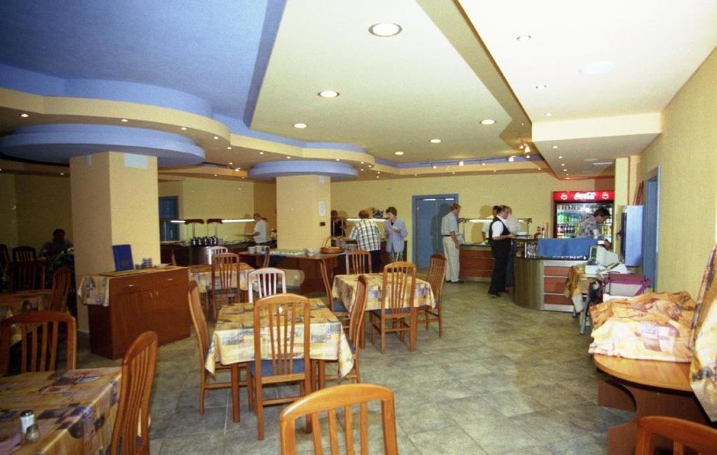 Hotel Dana Palace Златни пясъци Ресторант снимка